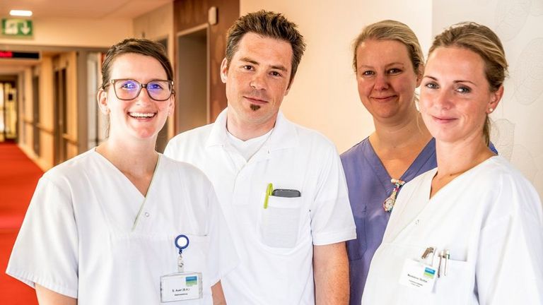 Mitarbeitende im Ev. Amalie Sieveking Krankenhaus